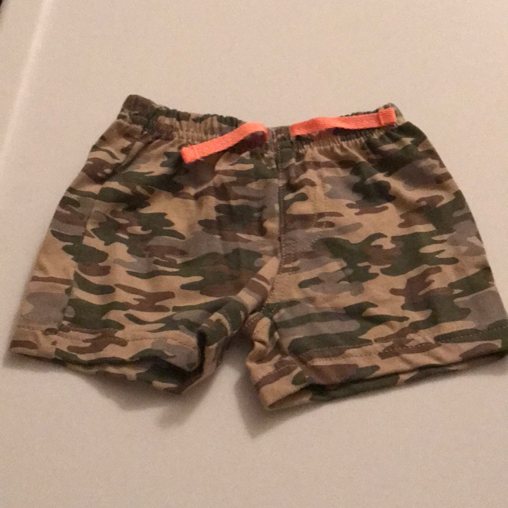 camo shorts